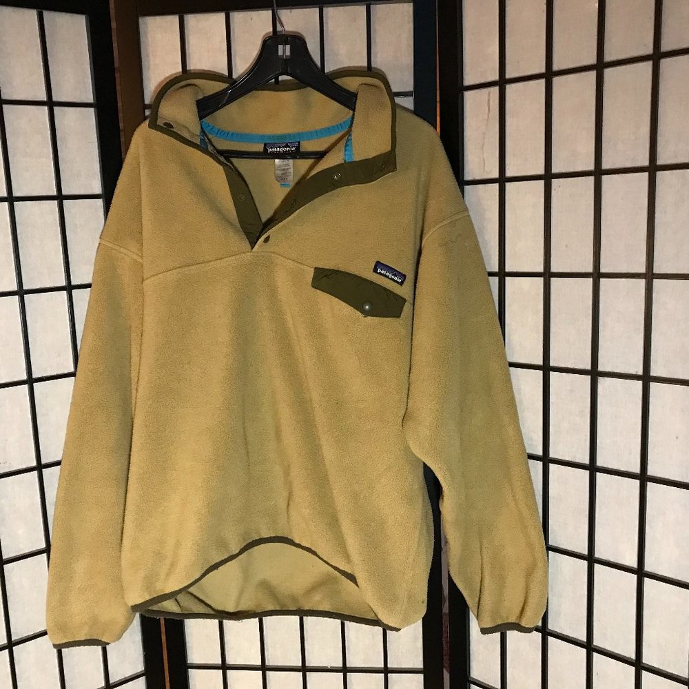Tan Patagonia Synchilla Pullover Men's Large
